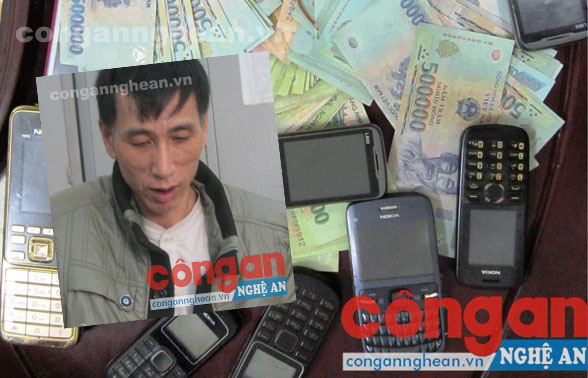 Phá canh bạc lúc 0 giờ, bắt 7 đối tượng