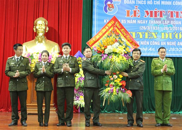 Mít tinh kỷ niệm 85 năm ngày thành lập đoàn TNCS Hồ Chí Minh
