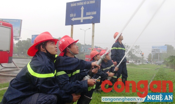Thực tập phương án chữa cháy tại Công ty Trường Hải Nghệ An