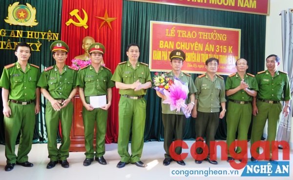 Nhiều chiến công xuất sắc trong tấn công, trấn áp tội phạm