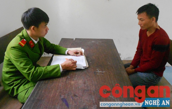Nguyên học viên trại cai nghiện cướp giật để mua ma túy