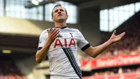 Hòa Liverpool, Tottenham hụt hơi trong đua vô địch