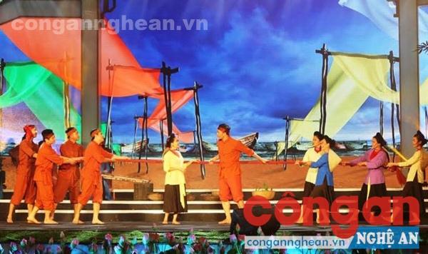 Nét mới tại Liên hoan Dân ca ví, giặm Nghệ Tĩnh 2016