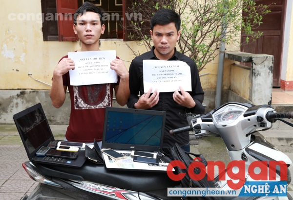 2 đối tượng cùng tang vật bị thu giữ