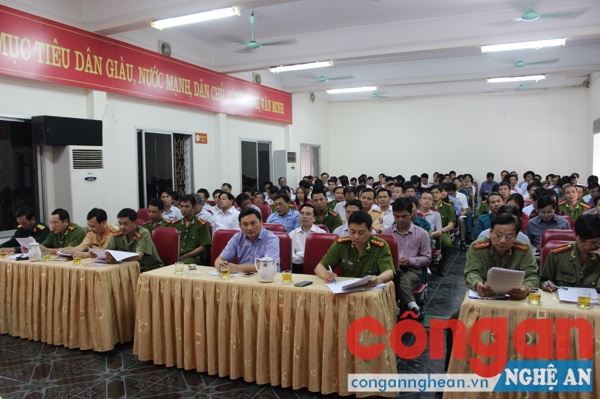 Toàn cảnh Hội nghị
