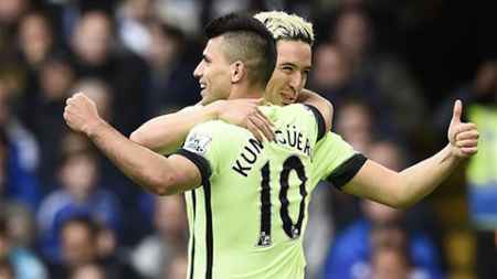 Chelsea tan tác dưới chân cựu con rể Maradona