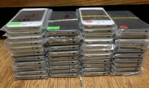 iPhone dựng và dỏm như lợn con