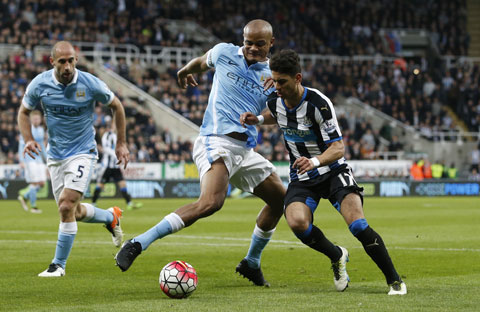 Newcastle 1-1 Man City: Ngày vui không trọn vẹn !