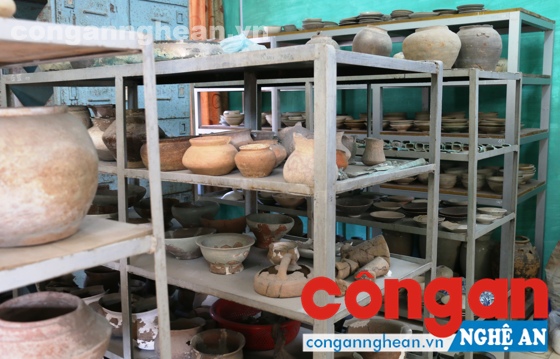 Bảo tàng Nghệ An: Cổ vật 'kêu cứu'