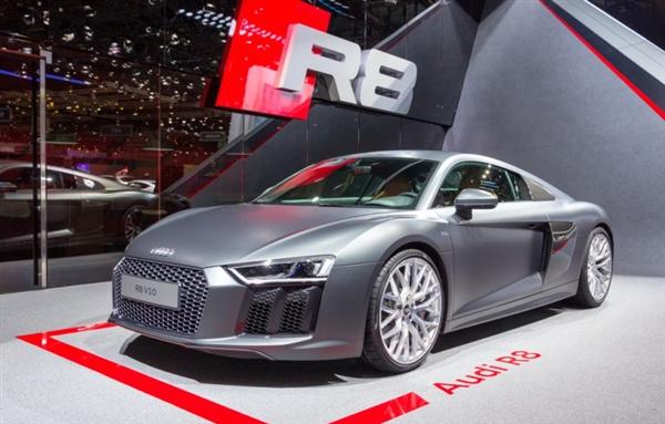 20. Audi R8 V10