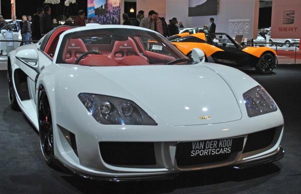Những siêu xe quyến rũ nhất năm 2016