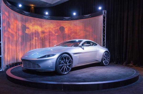 Aston Martin DB10
