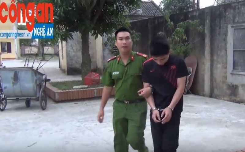 Bắt sinh viên cướp iPhone và tiền của phụ nữ mang bầu
