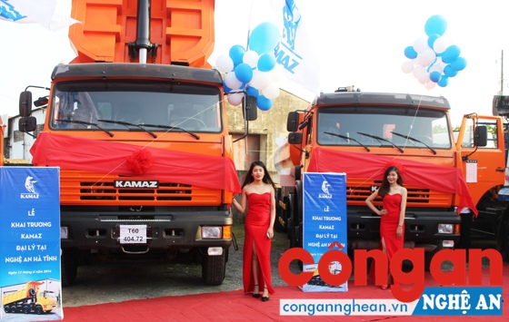 Khai trương đại lí ô tô tải Kamaz của Nga tại Nghệ An