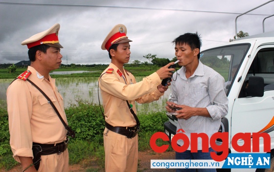Tăng cường xử lý vi phạm về nồng độ cồn