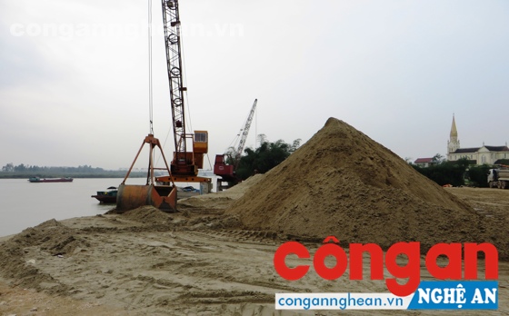 Xử lý khai thác cát, sỏi trái phép: Còn nhiều vướng mắc