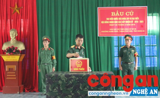 Thực hiện quyền và nghĩa vụ công dân.