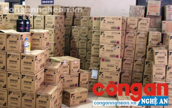 Vận chuyển dầu gội đầu, mĩ phẩm nhập lậu