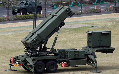 Bệ phóng tên lửa đánh chặn Patriot PAC-3 của Nhật Bản.