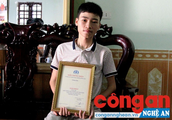Gặp thí sinh đạt giải Nhất cuộc thi 'Giao thông học đường'