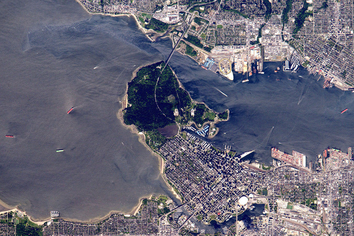  Vancouver, British Columbia,  Canada ngày 25/4.