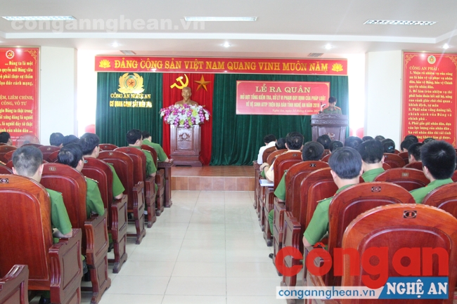 Toàn cảnh lễ ra quân