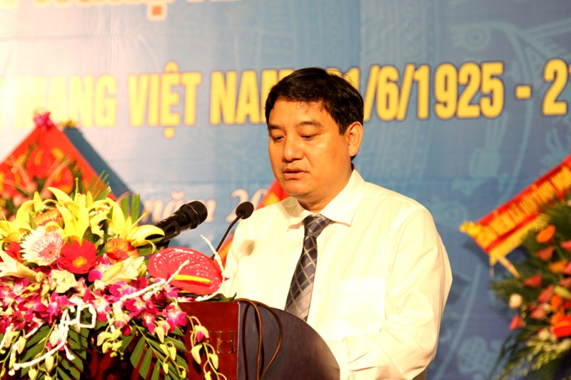 Đồng chí Nguyễn Đắc Vinh, Bí thư Tỉnh ủy Nghệ An phát biểu tại Lễ trao giải báo chí Nghệ An năm 2015.