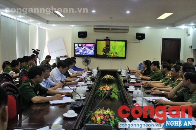 Hội nghị giao ban trực tuyến đã lắng nghe nhiều ý kiến tham luận của các địa phương trên cả nước