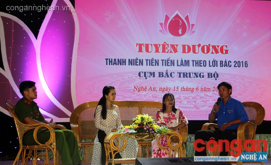 Giao lưu các điển hình tiêu biểu. Mỗi ĐVTN trong cụm Bắc Trung Bộ là những điển hình trên mỗi lĩnh vực