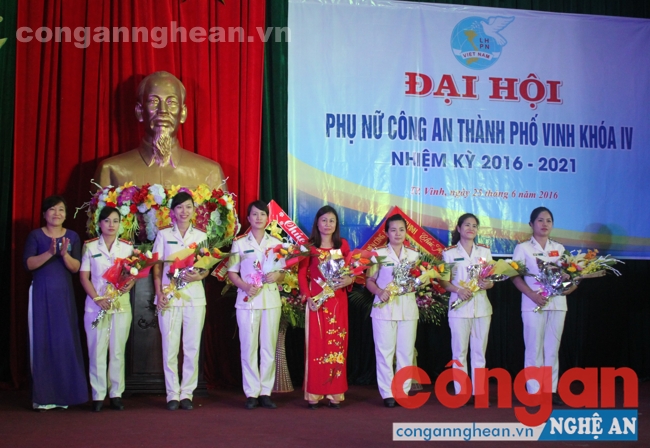 Công an thành phố Vinh: Đại hội Hội phụ nữ nhiệm kỳ 2016-2021
