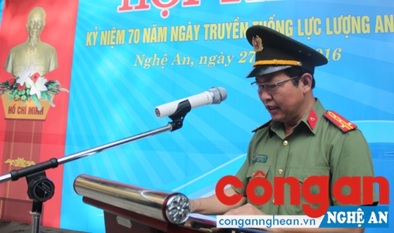 Đồng chí Đại tá Nguyễn Tiến Dần, Ủy viên Ban Thường vụ Đảng ủy, Phó Giám đốc Công an tỉnh, Trưởng ban tổ chức giải khai mạc Hội thao chào mừng 70 năm Ngày truyền thống lực lượng ANND.