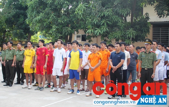 Các vận động viên tham dự giải.