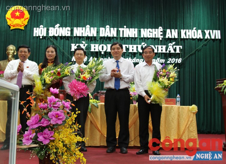 HĐND tỉnh Nghệ An khóa XVII - Nhiệm kỳ 2016- 2021: Khai mạc kỳ họp thứ Nhất