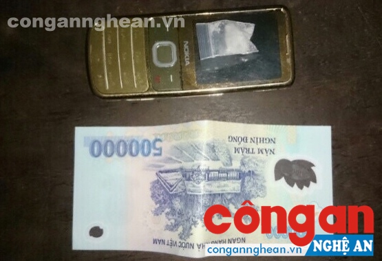 Tang vật vụ án.