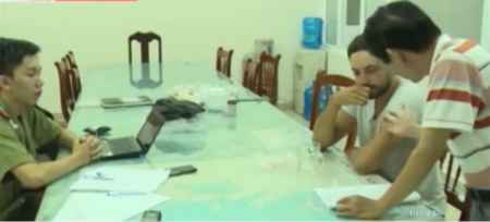 Tin tặc người Nga vượt ngục bất thành