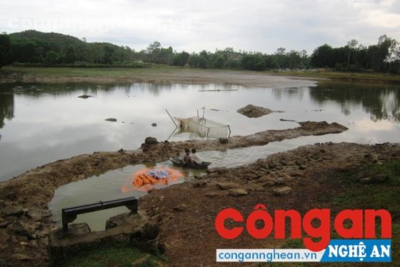 Đập xuống cấp, hàng trăm hộ dân 'khát' nước