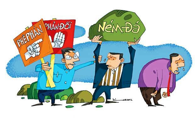Sao cứ phải 'tát nước theo mưa'?