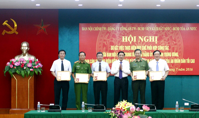Hội nghị sơ kết Quy chế phối hợp công tác trong lĩnh vực nội chính và phòng chống tham nhũng