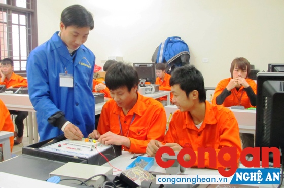 Nhiều kỳ vọng, ít đột phá