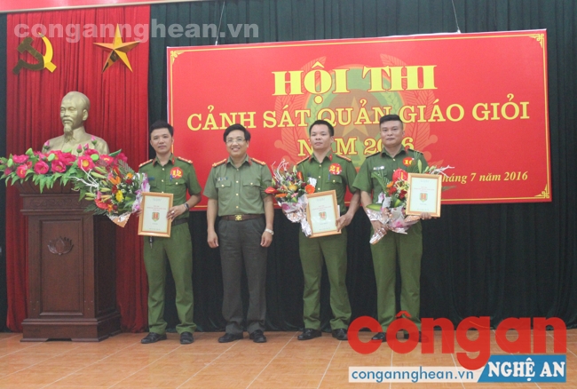 Tổ chức Hội thi Cảnh sát quản giáo giỏi