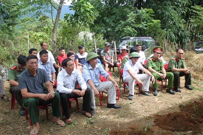 Các đại biểu tham dự lễ khởi công