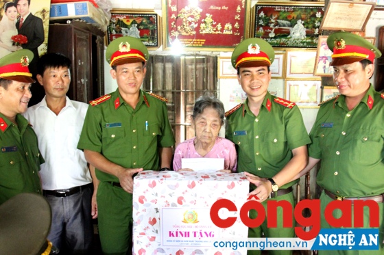 Nhiều hoạt động về nguồn ý nghĩa