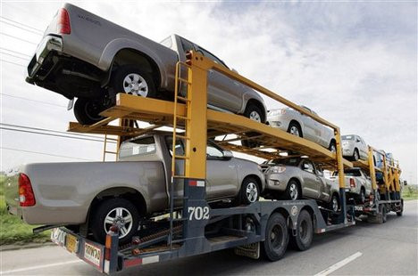 Giá bán các mẫu xe Pick up ở Việt Nam đắt gấp đôi so với Thái Lan