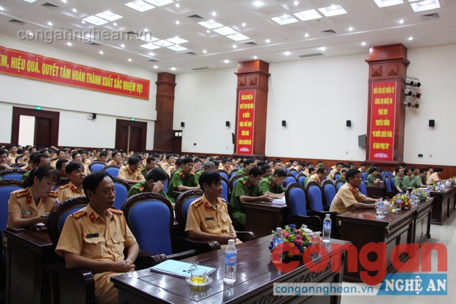 Sau khi kết thúc tập huấn, các đơn vị xây dựng kế hoạch phổ biến, quán triệt cho 100% CBCS trong đơn vị.