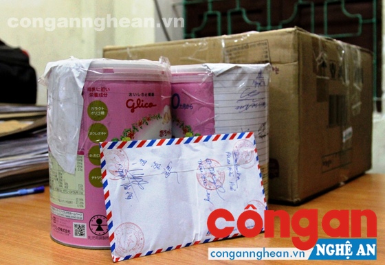 Tang vật và số tiền được niêm phong, thu giữ tại cơ quan điều tra.