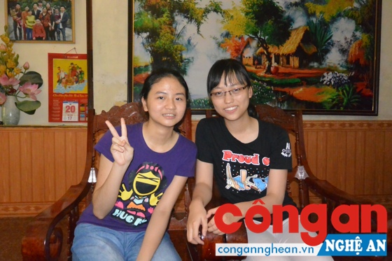 Lớp học có 2 Thủ khoa khối A, B toàn quốc