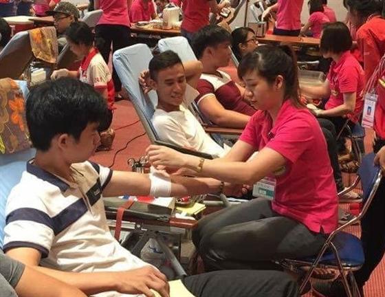 Hành trình Đỏ đã tiếp nhận gần 21.000 đơn vị máu