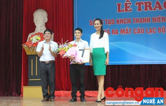 Từ tình yêu thành phố đến dự án 10.000 cây xanh
