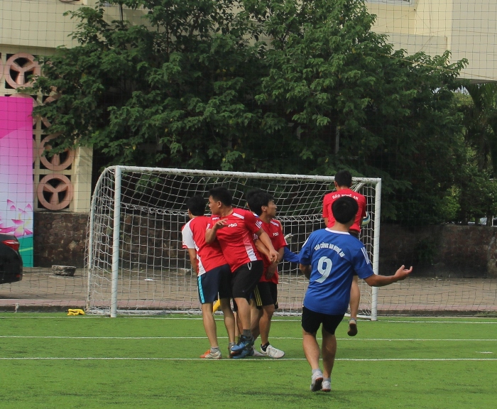 Pha ghi bàn thắng nâng tỷ số lên 2-0 cho Báo Công an Nghệ An