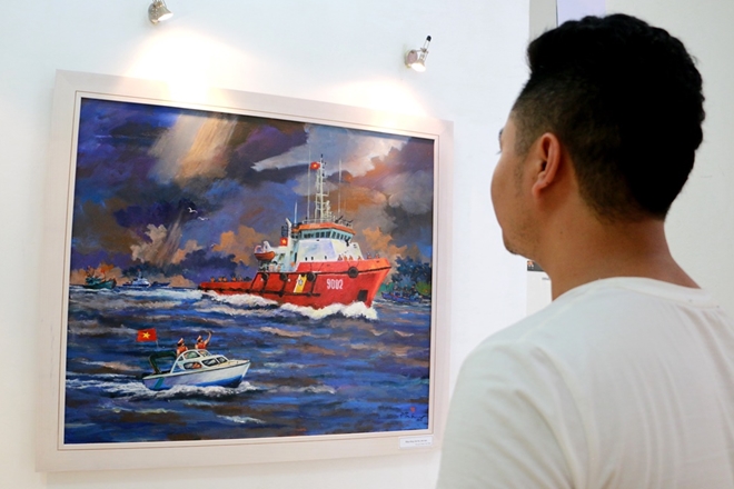 Chiều 17-8, tại Nhà Triển lãm Hà Nội (45 Tràng Tiền, Hà Nội) diễn ra Lễ Tổng kết và Khai mạc triển lãm trưng bày các tác phẩm của Trại sáng tác Mỹ thuật “Vì an ninh Tổ quốc và bình yên cuộc sống” lần thứ 3.